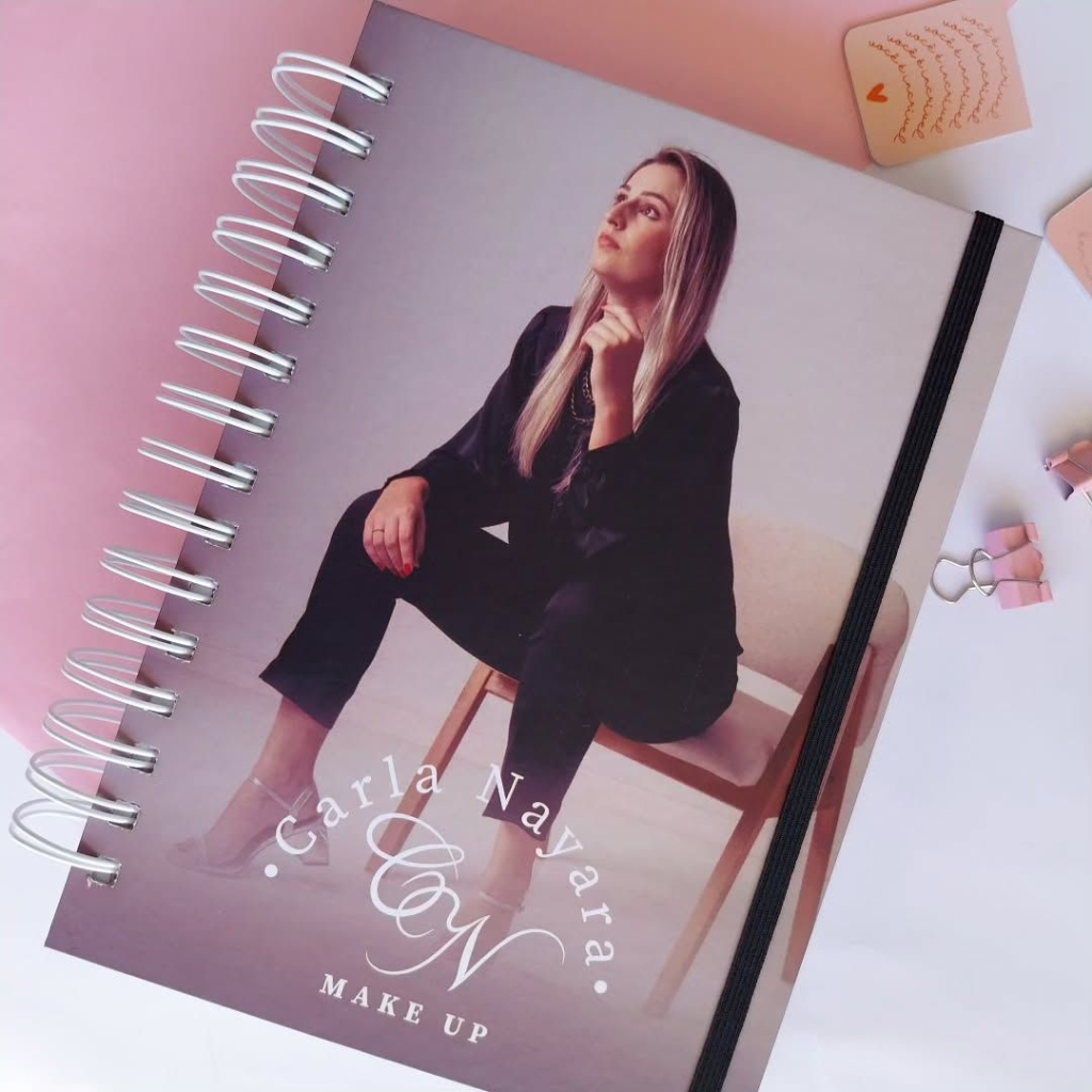AGENDA PERSONALIZADA 2026 1 PÁGINA POR DIA   - Personalizada com sua arte, foto ou logotipo