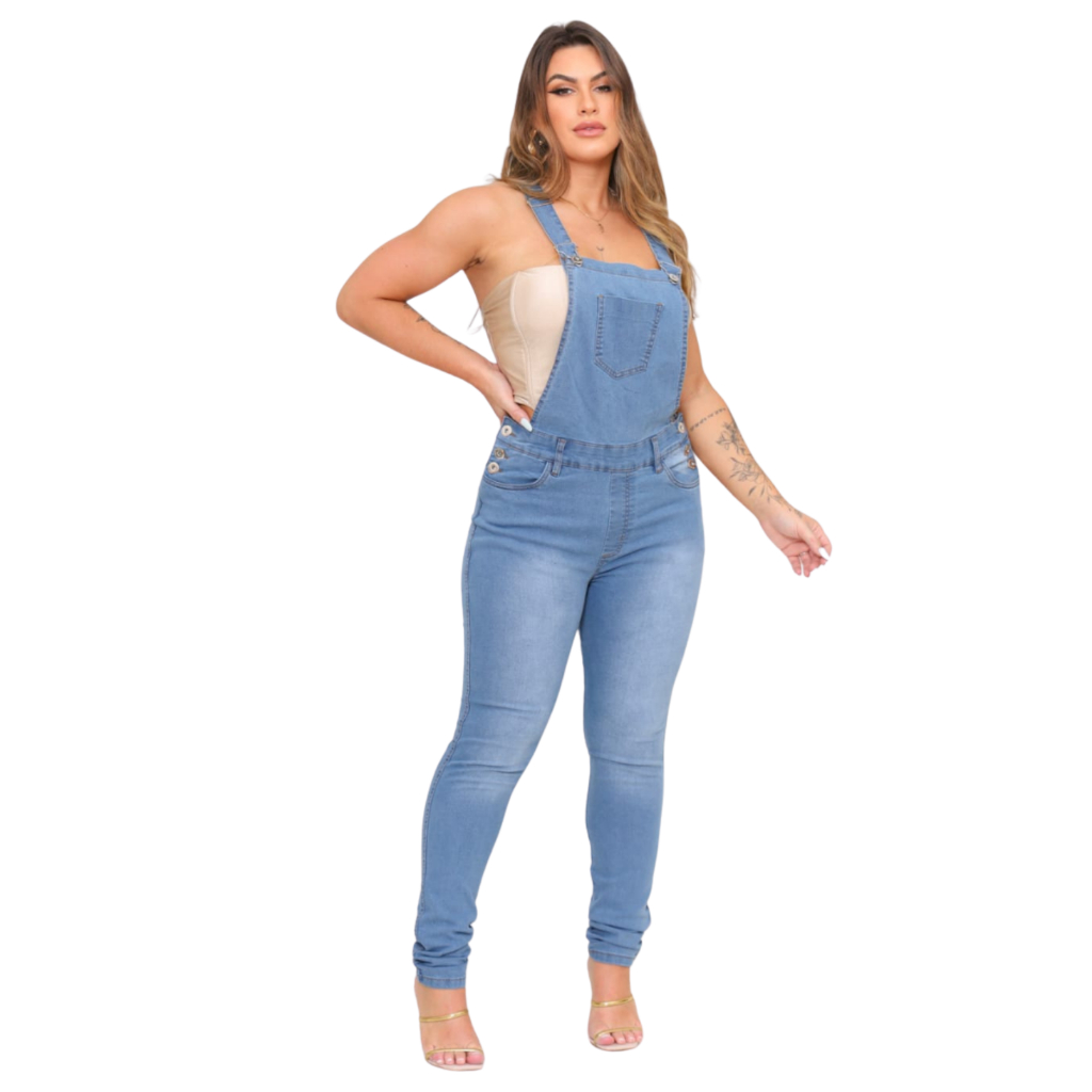 Macacão Feminino Jardineira Jeans Claro Delave