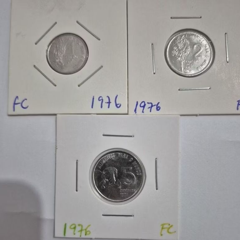MOEDAS DE 1, 2 E 5 CENTAVOS 1976 ( FAO) FLOR DE CUNHO,  ALIMENTOS PARA O MUNDO