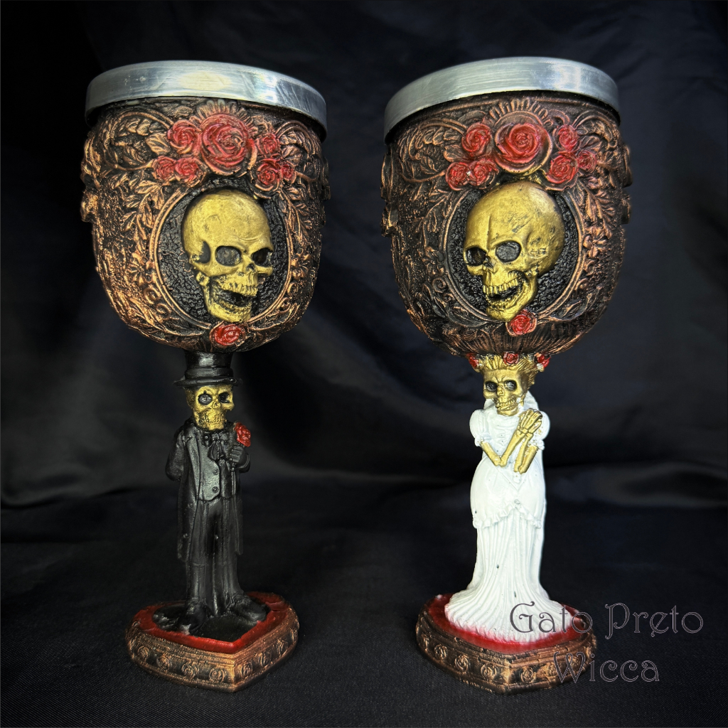 Cálice/Taça Casal Caveira Exu Caveira Pombagira Rosa Caveira 230ml Resina