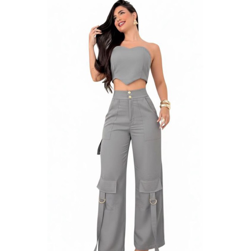 🔥 _EXPRESSE SEU ESTILO COM CONFORTO! 👗✨_  
_Conjunto Calça Cargo + Corset Tomara Que Cai_  
✅ Tecido de alfaiataria premium que proporciona elegância e conforto  
✅ Combinação perfeita para transitar entre diferentes ocasiões  
✅ Ajuste impecável que valo