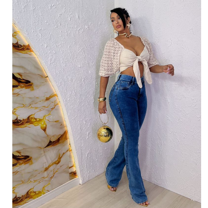 Calça Flare Jeans Feminina Cintura Alta Cós alto levanta Bumbum Com Lycra Boca De Sino