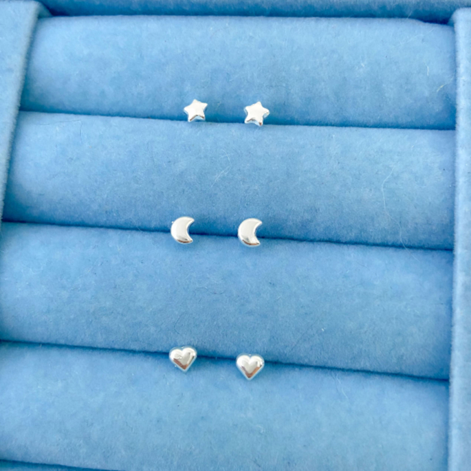 Trio de Brincos Céu - Lua Estrela Coração - Banhado a Prata - Conjunto Kit Delicado Minimalista Versátil em Oferta na Shopee