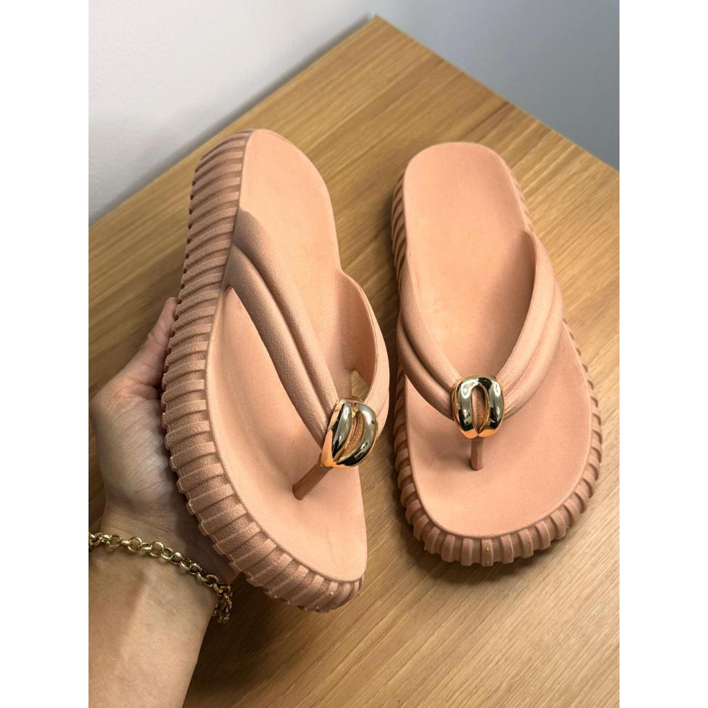 Chinelo Plataforma Feminino Confortável com Fivela Moderna Leve Casual