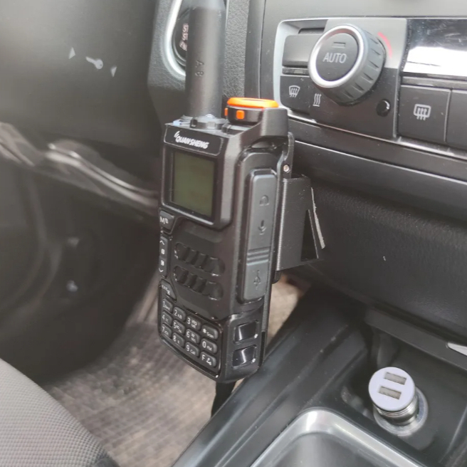 Suporte Veicular Quansheng UV-K5 HT Base Carro Rádio Comunicador