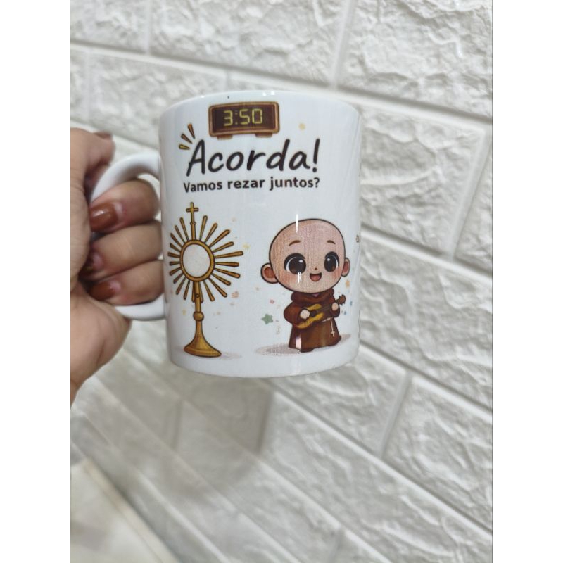 caneca Frei Gilson ( cerâmica) em Oferta na Shopee