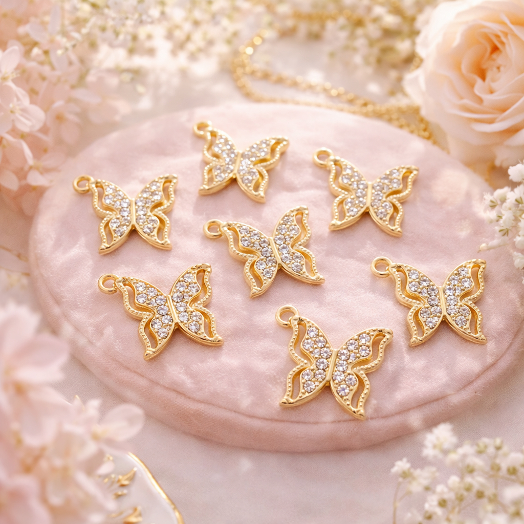 Pingentes de Borboleta Com Strass Banhado -10/20 Pecas Zamack Dourado