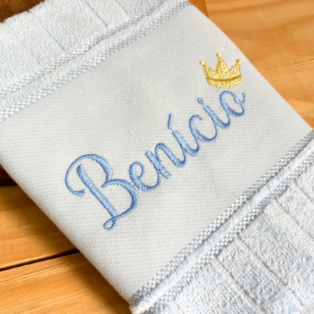 Toalhinha de Boca Para Bebe Personalizado com Nome | Atoalhado Aveludado em Oferta na Shopee