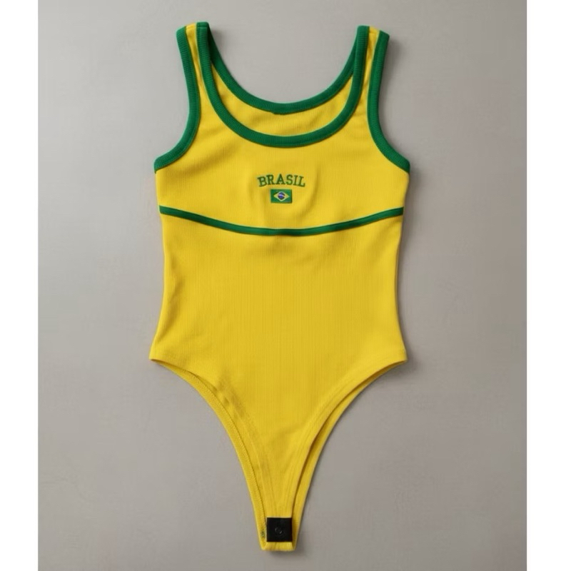 BODY AMARELO DO BRASIL | COM NOME E BANDEIRA BORDADO | MAT.: RIBANA - 100% ALGODÃO | VESTE DO 36 AO 42 | FUTEBOL | COPA