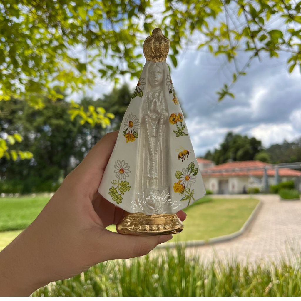 Nossa Senhora Aparecida 15cm Decoupagem Margarida Delicada/ Lembrança Batizado/Casamento/Decoração