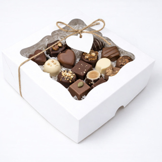 Caixa de Presente Branca Clássica 15x15x4 Com Visor 10 Unidades em Oferta na Shopee