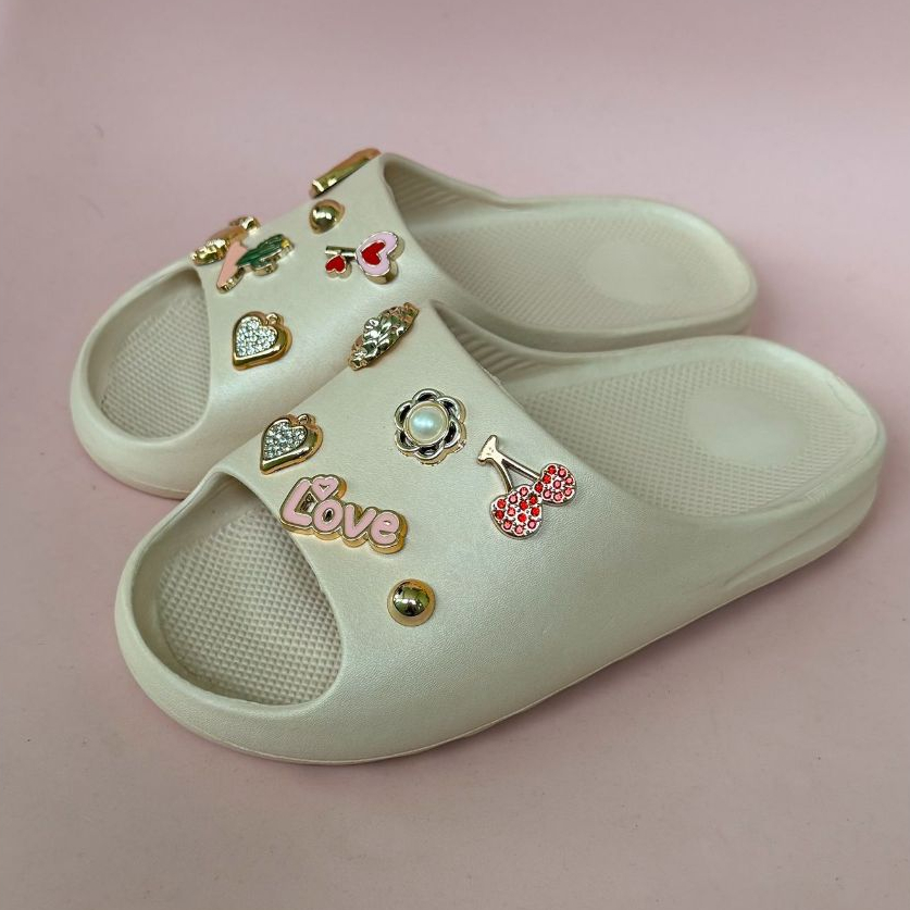 Chinelo Nuvem Feminino EVA Ortopédico com Acessórios em Oferta na Shopee