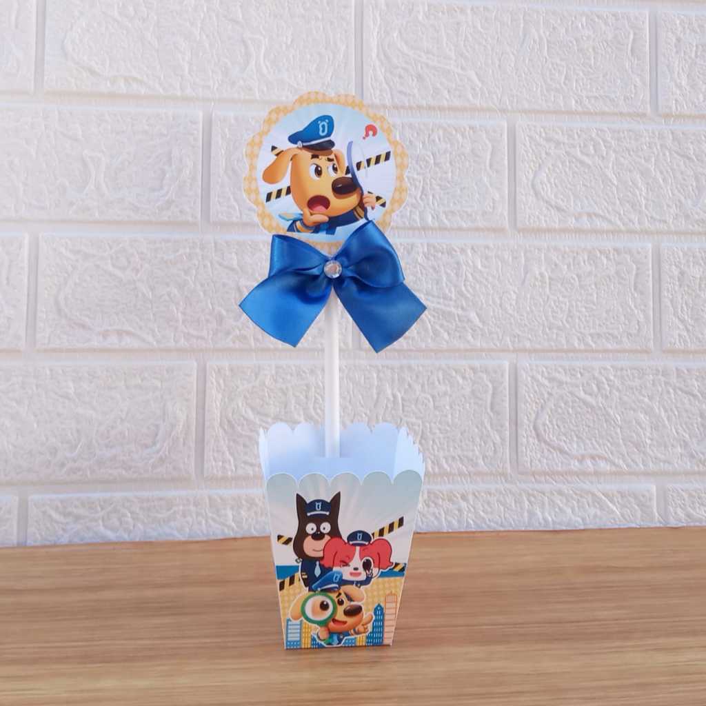 Centro de Mesa Personalizada - Cachepô - Semi-Montadas - Lembrancinha para Festas - Detetive Labrador