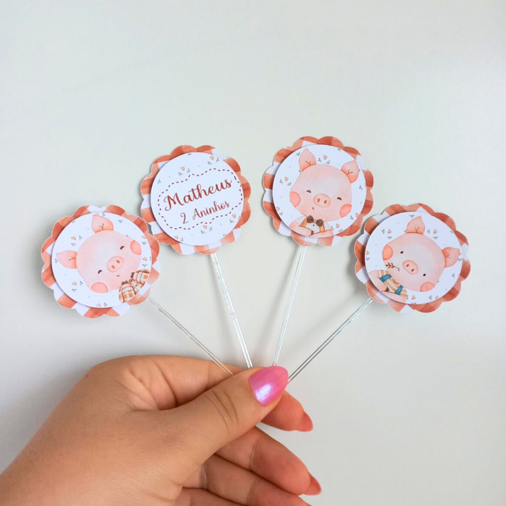 Topper de Doces ou Cupcake Os Três Porquinhos 3D Personalizados /Lembrancinha de Festa /Aniversário / Festa Infantil