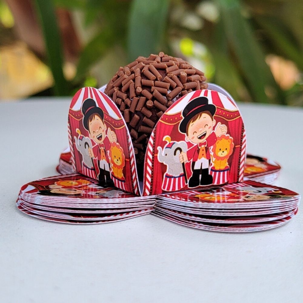 Forminha de Doce Circo Vermelho Brigadeiro, Beijinho 4 Pétalas Festa, Aniversário, Lembrancinha