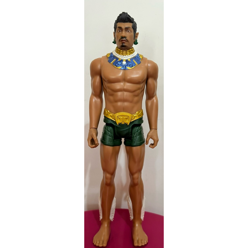 Boneco Namor Pantera Negra 29cm articulado Hasbro