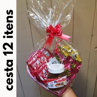 Cesta De Coração Com Chocolate Nutella Kit Kat Bombom Sonho De Valsa Ouro Branco Presente Páscoa Lembrancinha Namorados