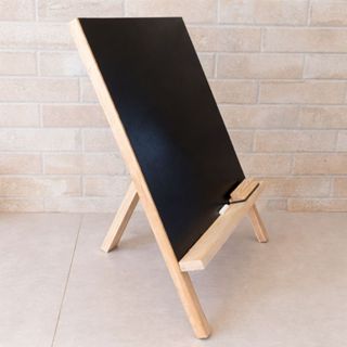Lousa Infantil Cavalete Tripé Quadro Negro 45x65 cm c/ Suporte Acompanha Apagador e Giz Gv Office em Oferta na Shopee