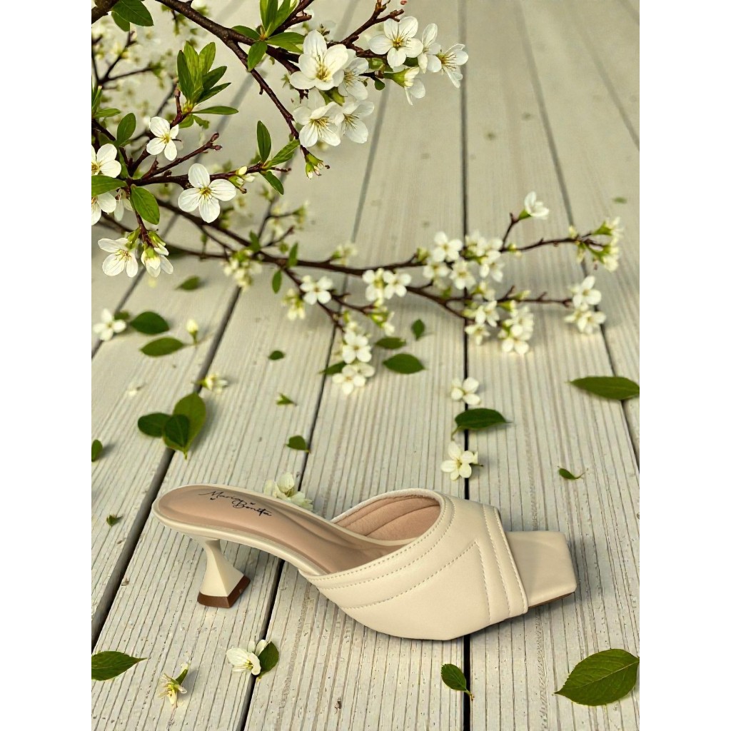 Tamanco social salto taça com detalhes de costura em Oferta na Shopee