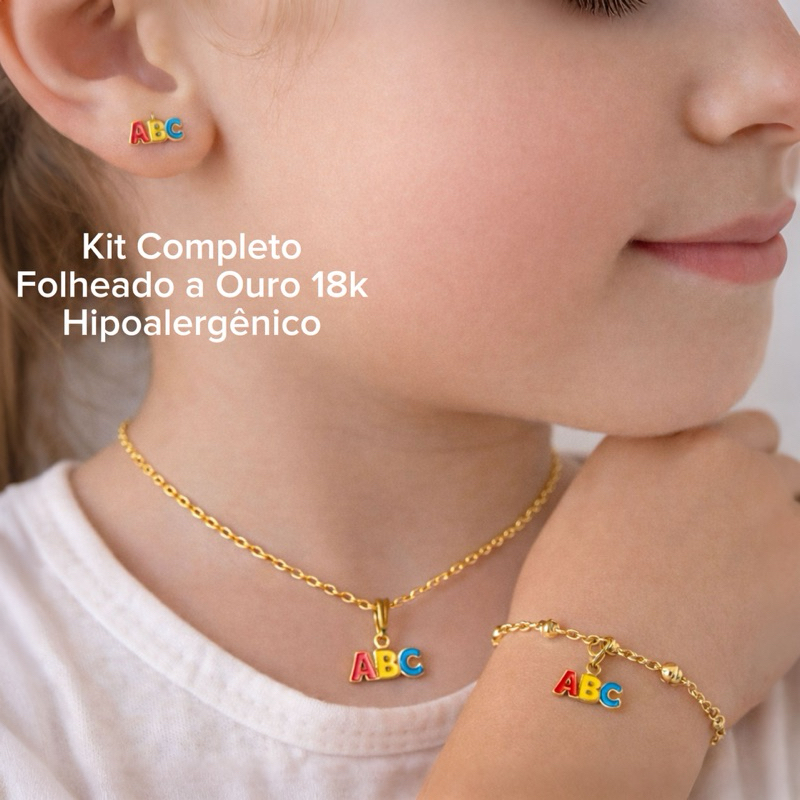 Kit Completo Infantil ABC Folheado a Ouro 18K – Colar, Brinco e Pulseira