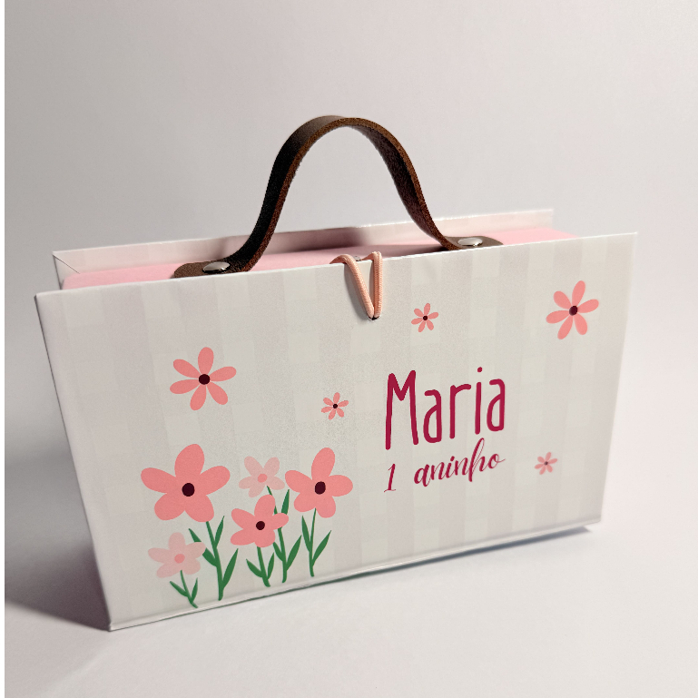 Caixa Maleta Luxo Personalizada com Alça de Couro - QUALQUER TEMA | Lembrancinha Festa Infantil | Caixa Presente