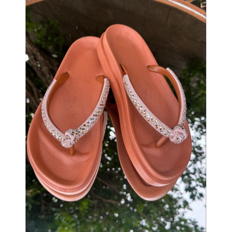 sandalia plataformar feminino