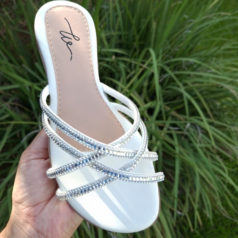 Sandália Rasteira Feminina Casual Flat Brilho em Oferta na Shopee