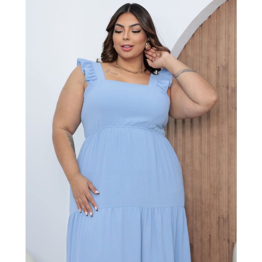 Vestido longo plus size, com alça, babado três marias, latex nas costas, moda femenina, elegância, versátil, tecido duna