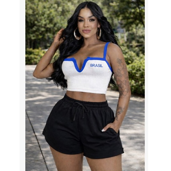 KIT2 PEÇAS CROOPED +shorts tactel  saida de praia moda verao