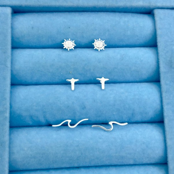 Trio de Brincos Carioca - Sol Cristo Onda - Banhado a Prata - Conjunto Feminino Delicado Praiano Verão em Oferta na Shopee
