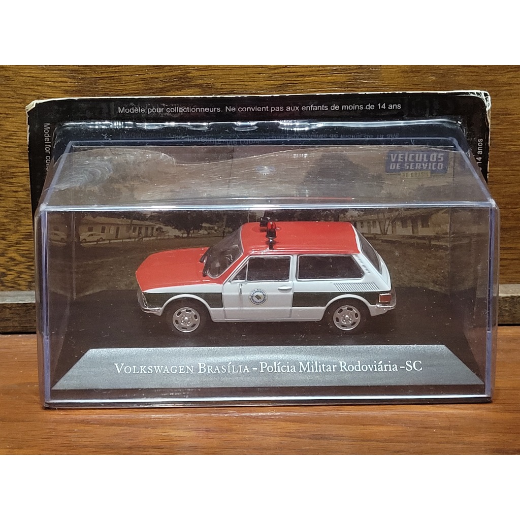 VW Volkswagen Brasília - Polícia Militar Rodoviária - SC - Coleção Veículos de Serviço Brasil - Carrinho Miniatura 1/43