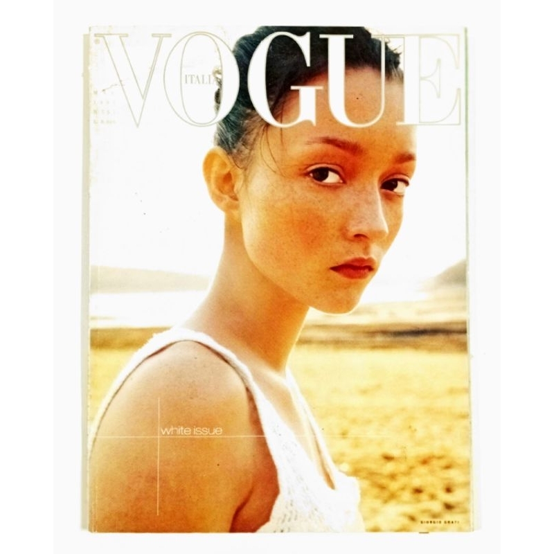 Revista Vogue importada Itália numero 561- abril de 1997