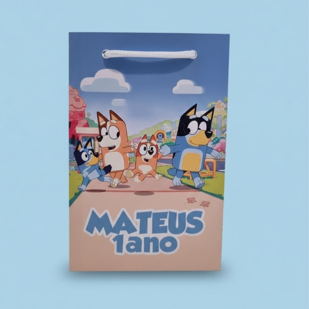 PEGUE E MONTE - Sacolinha "P" Bluey Azul - Sacolinha Personalizada - Festa Infantil Bluey e Bingo