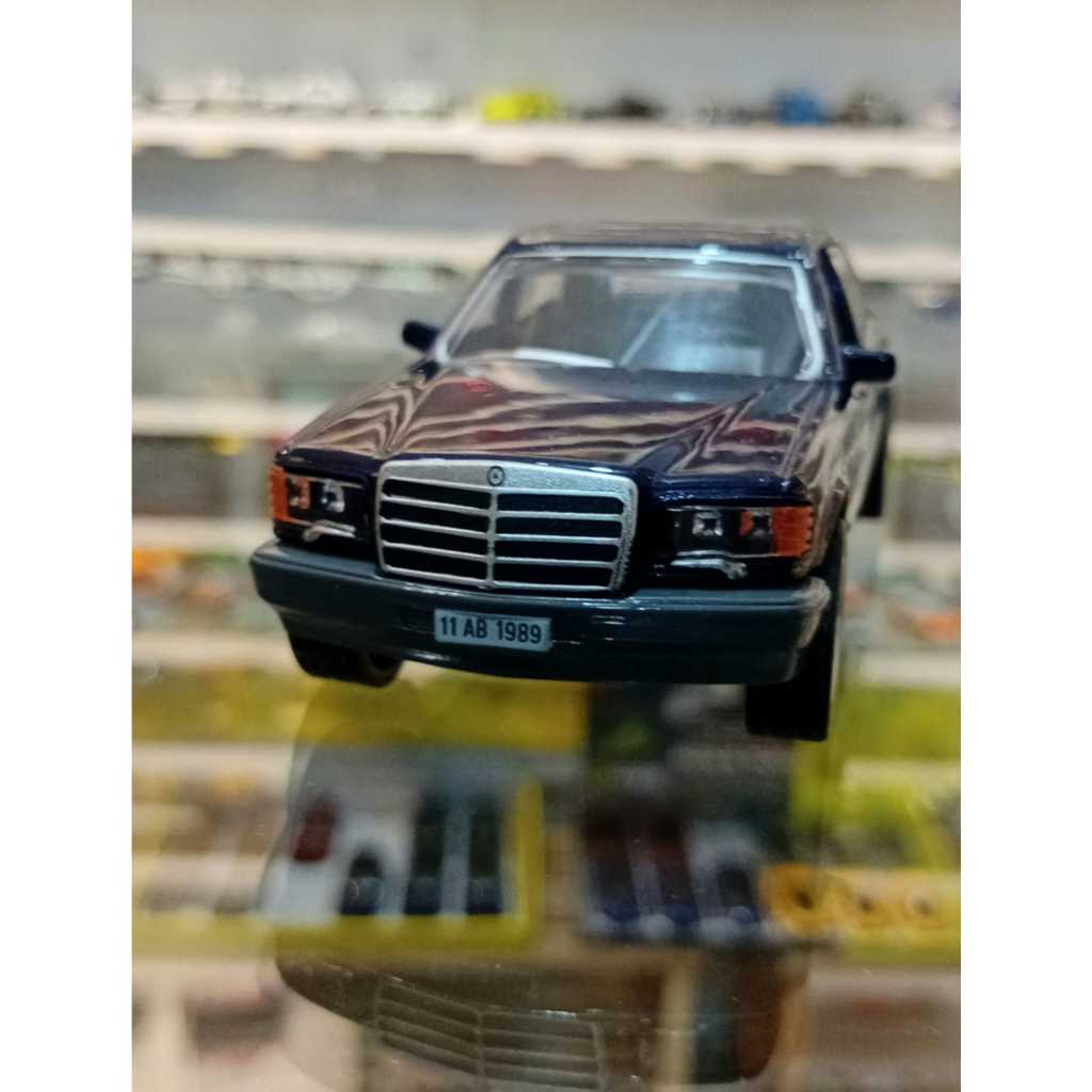 Miniatura Carrinho Metal Escala 1/36 Mercedes 560SEL Abre Portas
