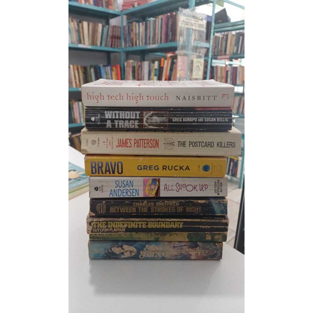 Livros em inglês usados - Envio Aleatório - Literatura Estrangeira