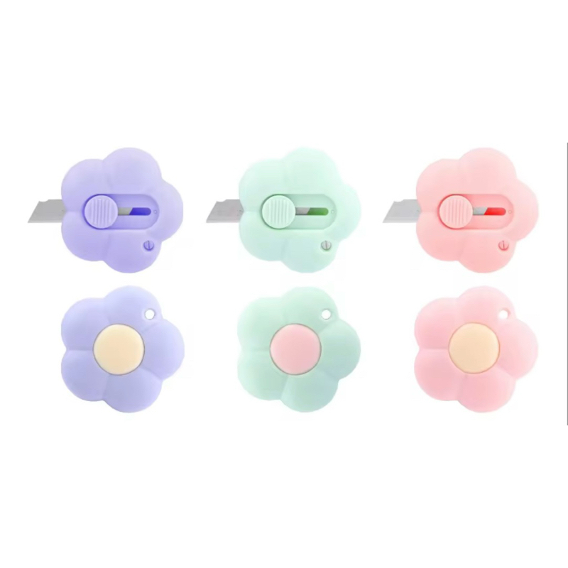 Mini Estilete Flor Retrátil Fofo Abridor de Encomendas Papelaria Kawaii Chaveiro Portátil Scrapbook