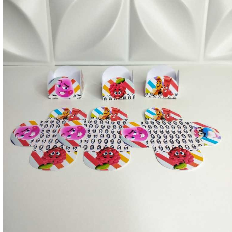Forminha de Doces Bala Fini Menina Personalizada no Tema /Lembrancinha de Festa /Aniversário