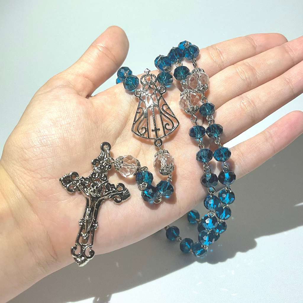 Terço Católico Artesanal Luxuoso Delicado De Cristal Azul Sideral E Prata De Nossa Senhora Aparecida