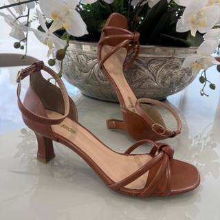 Sandalia Feminina Salto Taça  Baixo Tiras Confortável detalhe nó Leve Dia Dia Casual Clássica Original em Oferta na Shopee