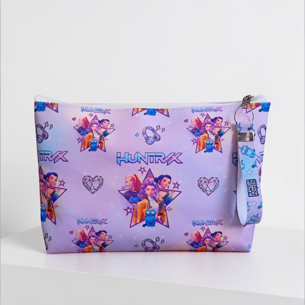 Necessaire Estojo Organizador Guerreiras Do K-Pop Huntrix Com Alça Chaveiro Bolsa Feminina 25x17