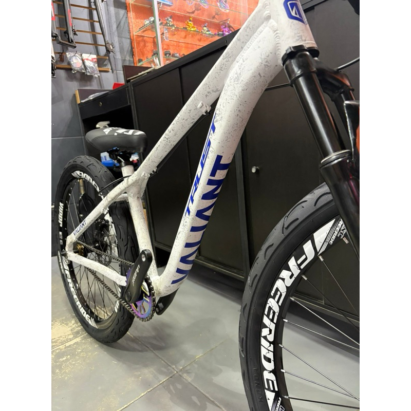 Bicicleta Trust Valiant – Aro 26