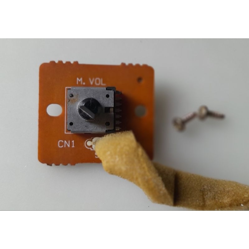 placa volume teclado yamaha psr-510