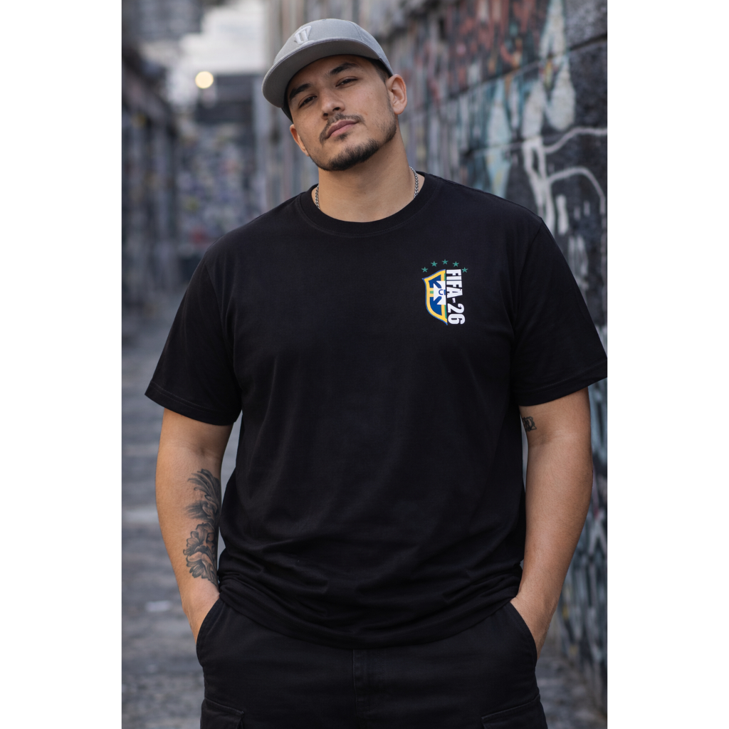 Camiseta Brasil Copa do Mundo – Vista a Paixão Pelo Futebol | Qualidade Premium  Plus Size Preto . Diferente e bonita