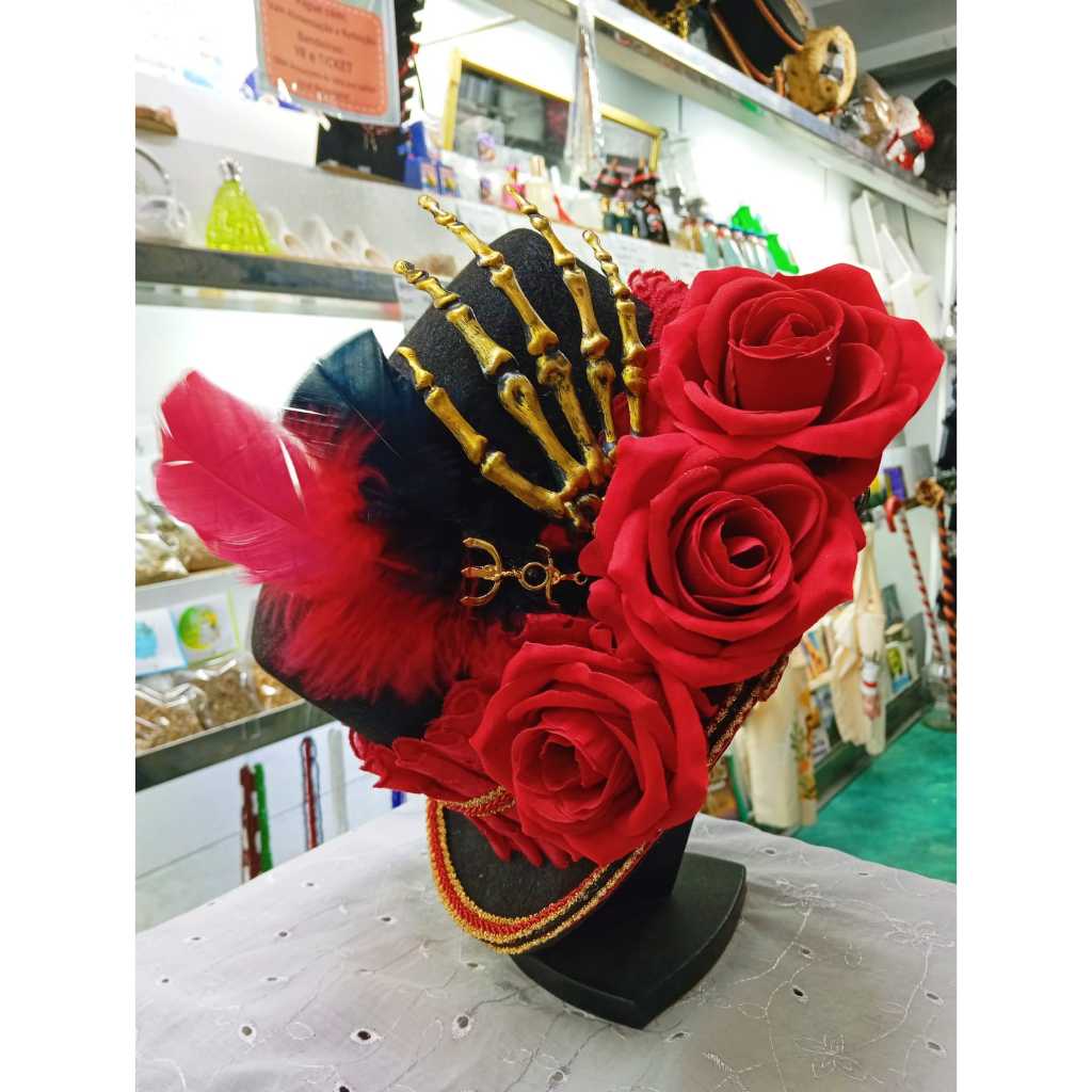 Cartola Pomba Gira Luxo Vermelha com Rosas e Pena | Chapéu Exu Feminino Umbanda Candomblé