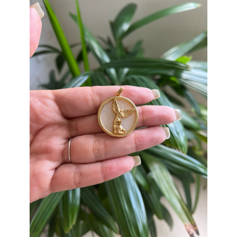 Pingente Católico Dourado Prateado São Bento, São Jorge, Espírito Santo, Cruz Religiosa