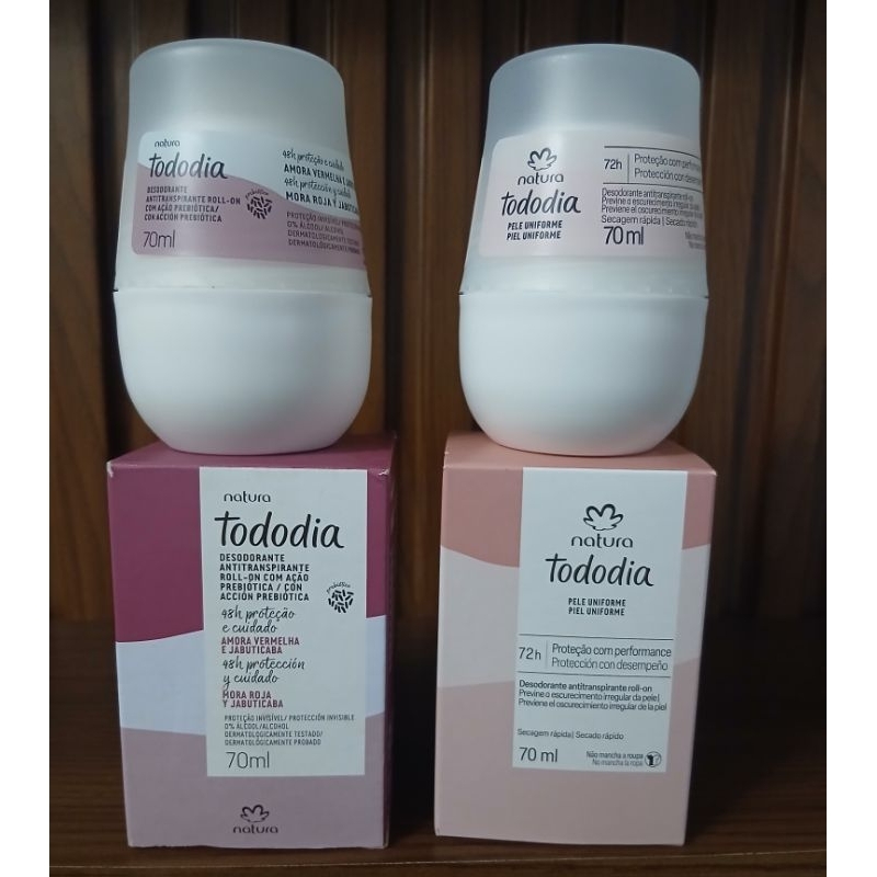 kit Combo 01 Desodorante Antitranspirante Natura Tododia Pele Uniforme Aclarar 70ml 01 Amora Vermelha Jabuticaba 70ml.