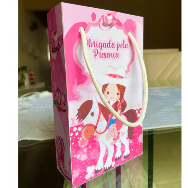 Sacolinha Surpresa Personalizada Lembrancinha Boiadeira Ana Castela  PEGUE E MONTE