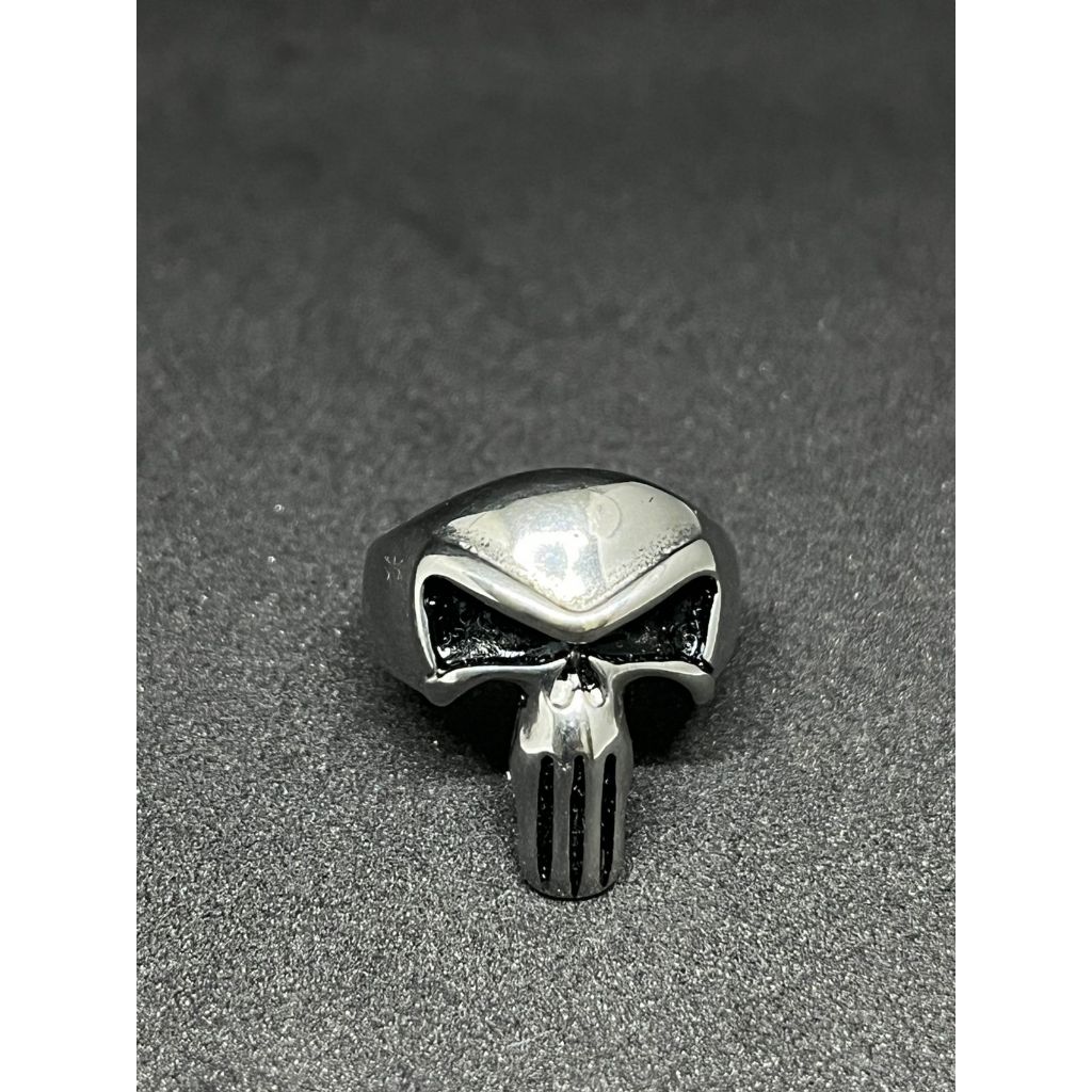 Anel Dedeira Aço Inox Prateado Caveira Justiceiro Punisher