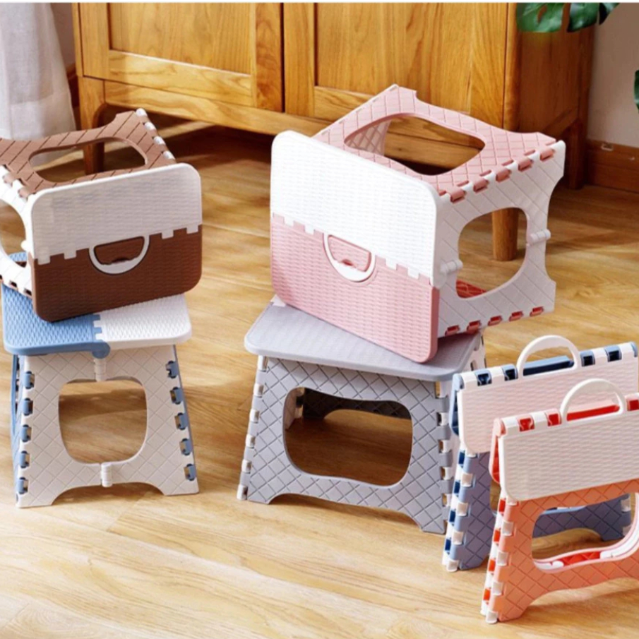 Banqueta Banquinho Dobrável De Plástico Resistente Para Viagem