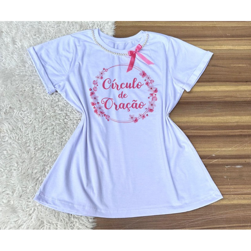 Blusa Feminina Círculo de Oração com Estampa Floral – Moda Evangélica Gola Redonda com Pérolas